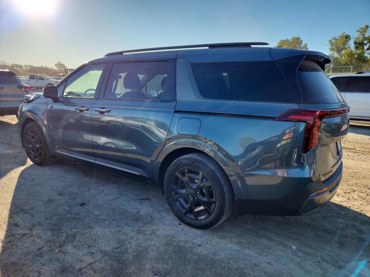 2025 KIA Carnival