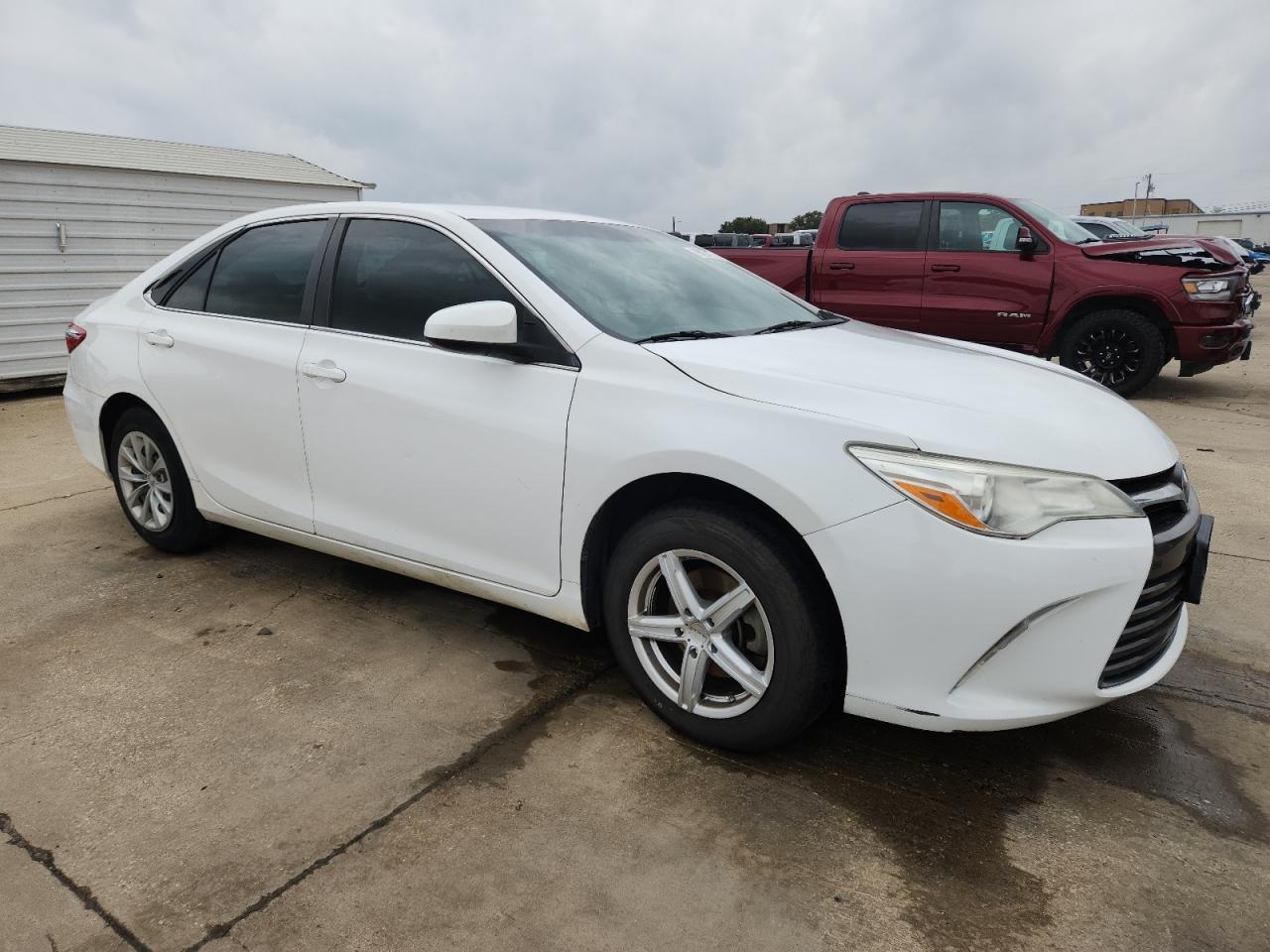 2017 TOYOTA CAMRY