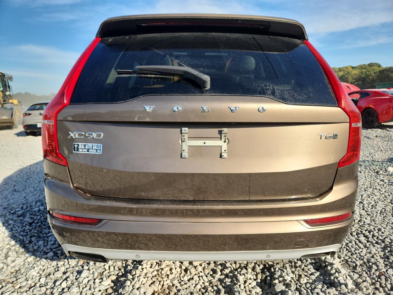 2016 VOLVO XC90