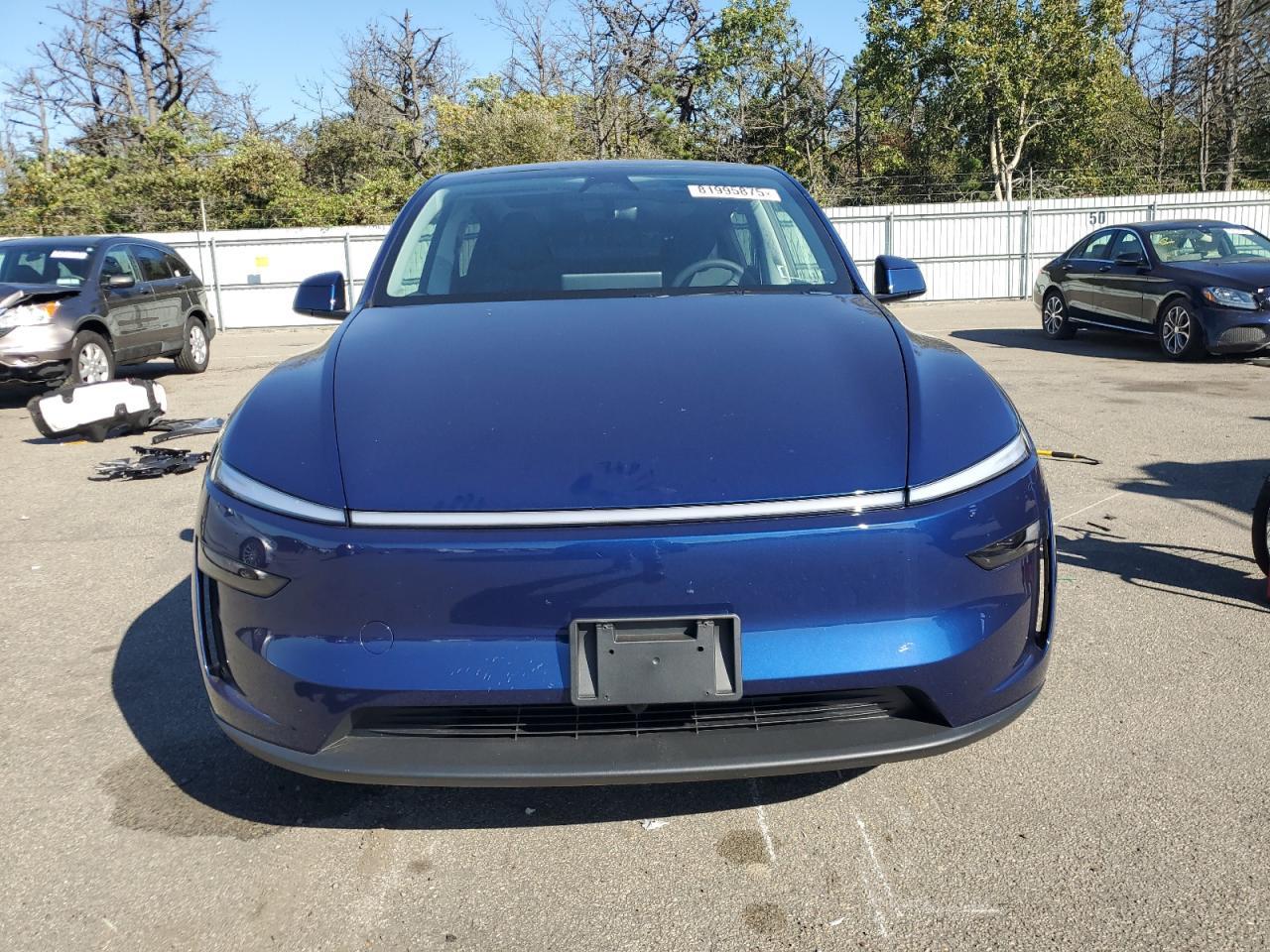 2026 TESLA MODEL Y