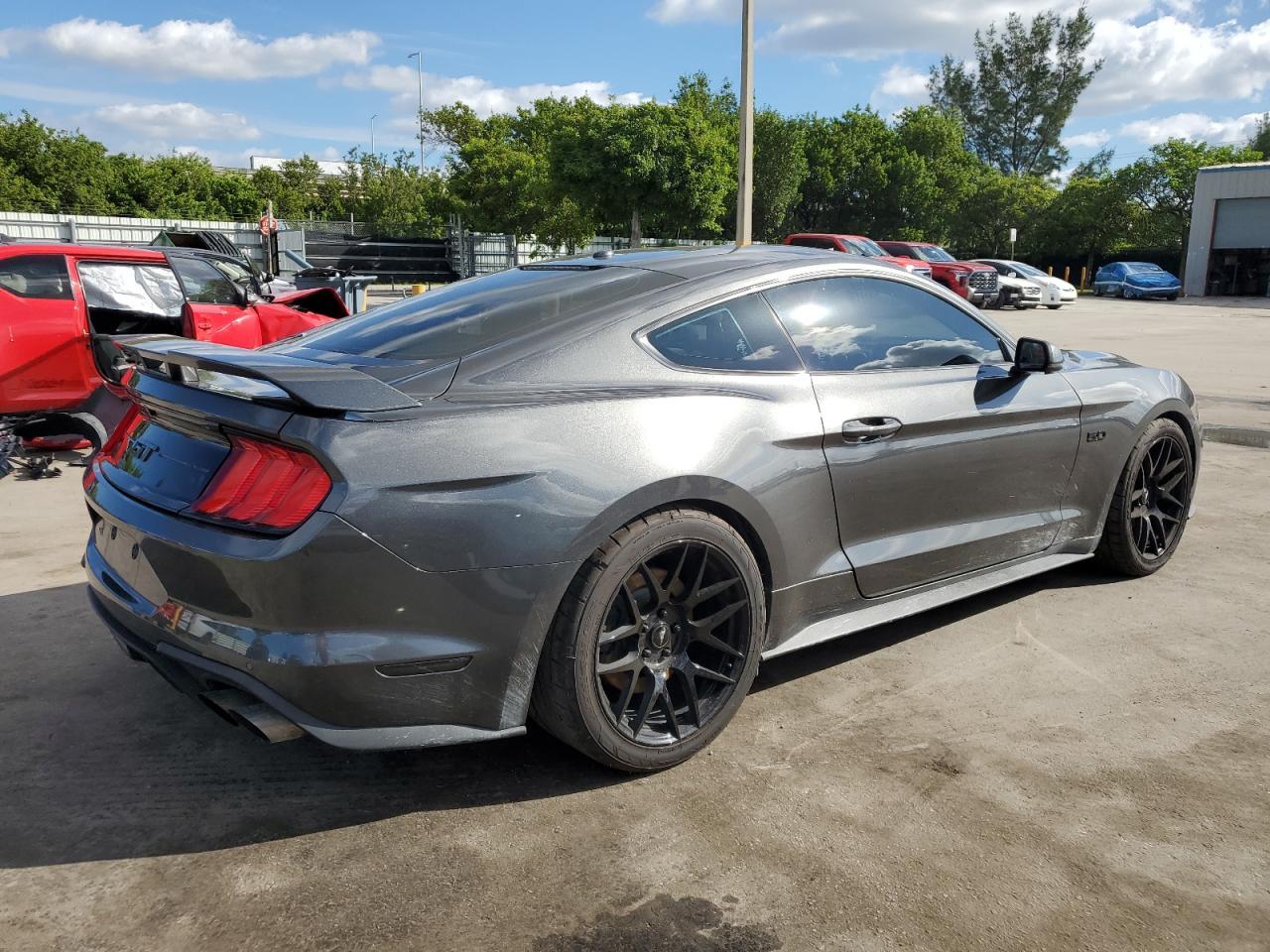 2020 FORD MUSTANG