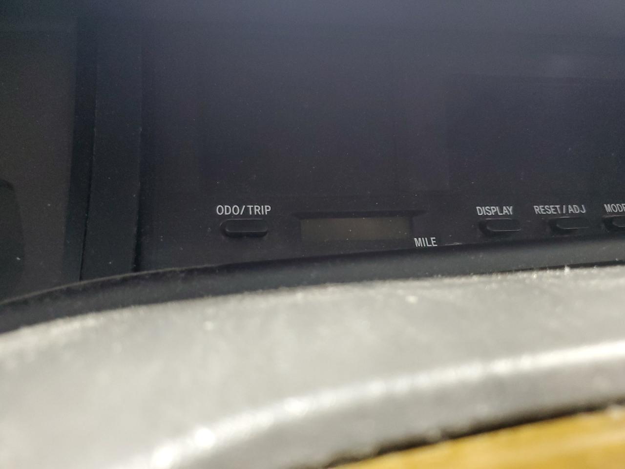 2004 TOYOTA Avalon