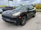 2015 PORSCHE Macan