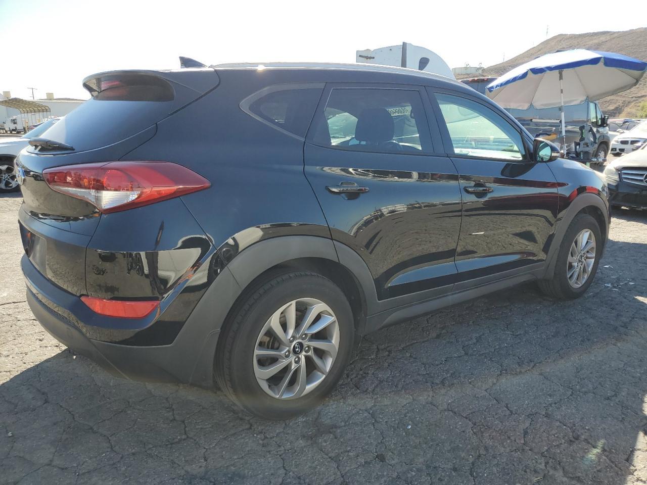 2017 HYUNDAI TUCSON