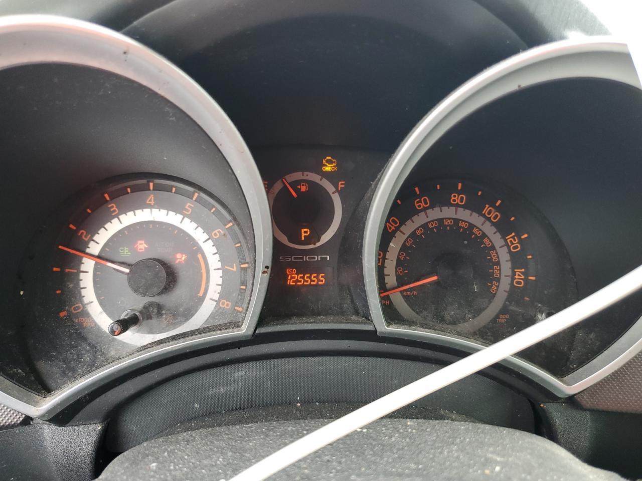 2015 TOYOTA SCION