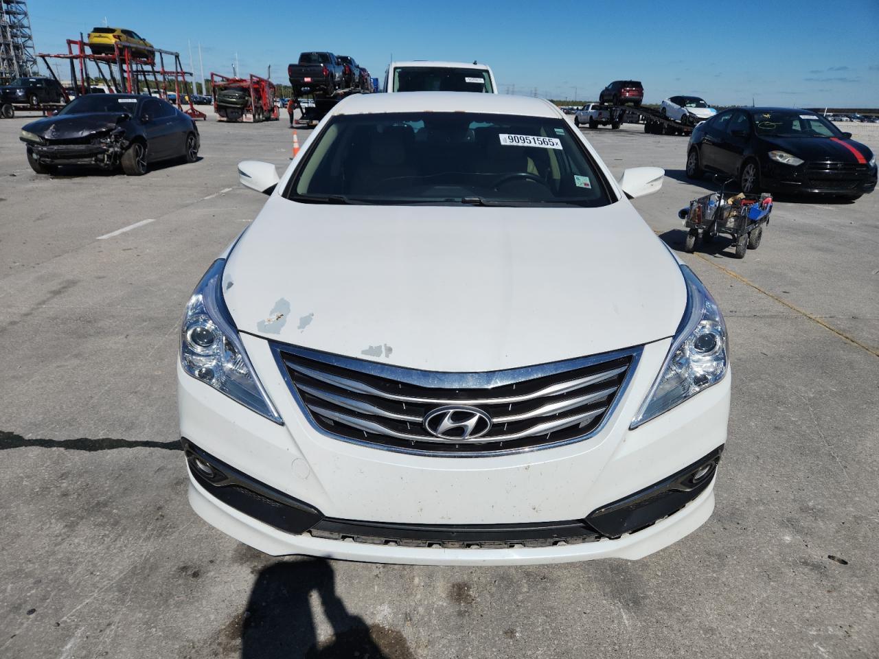 2015 HYUNDAI Azera