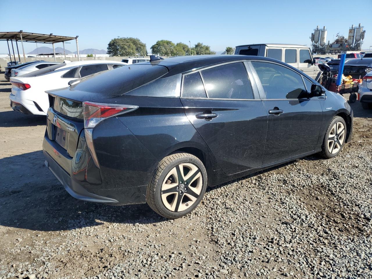 2016 TOYOTA PRIUS