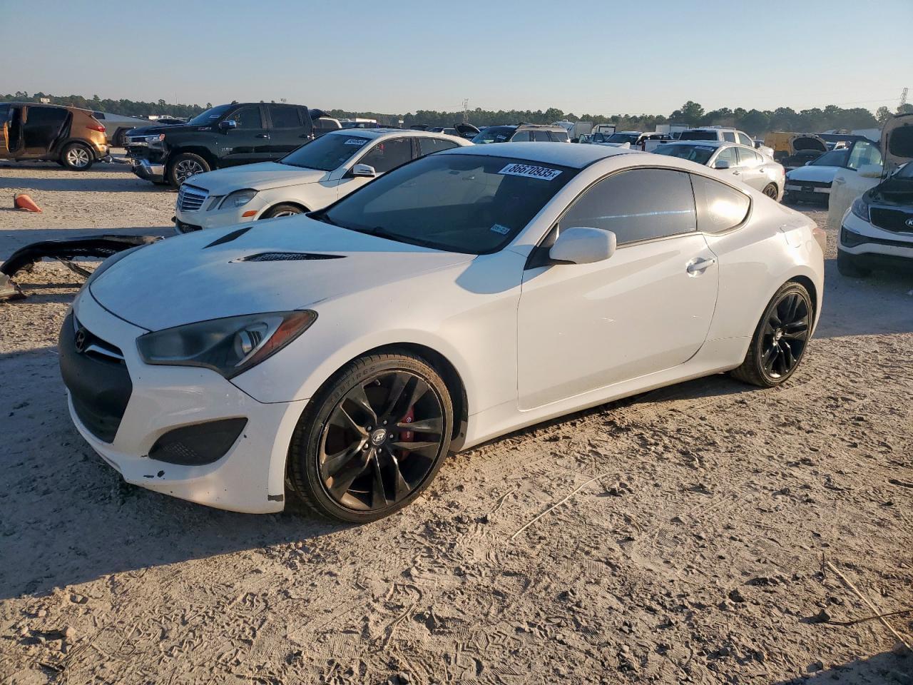 2013 HYUNDAI GENESIS