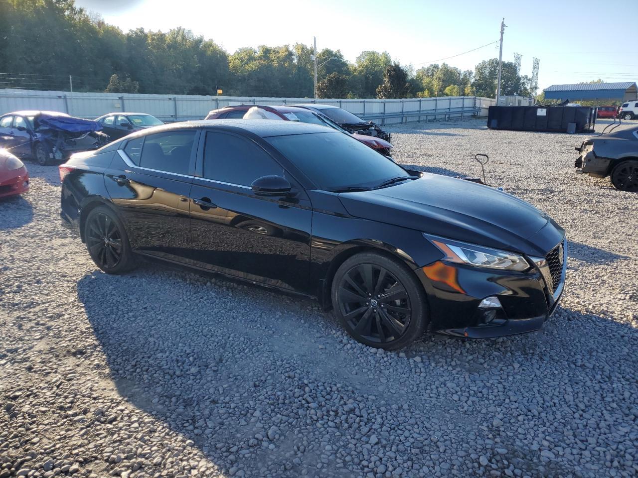 2022 NISSAN ALTIMA