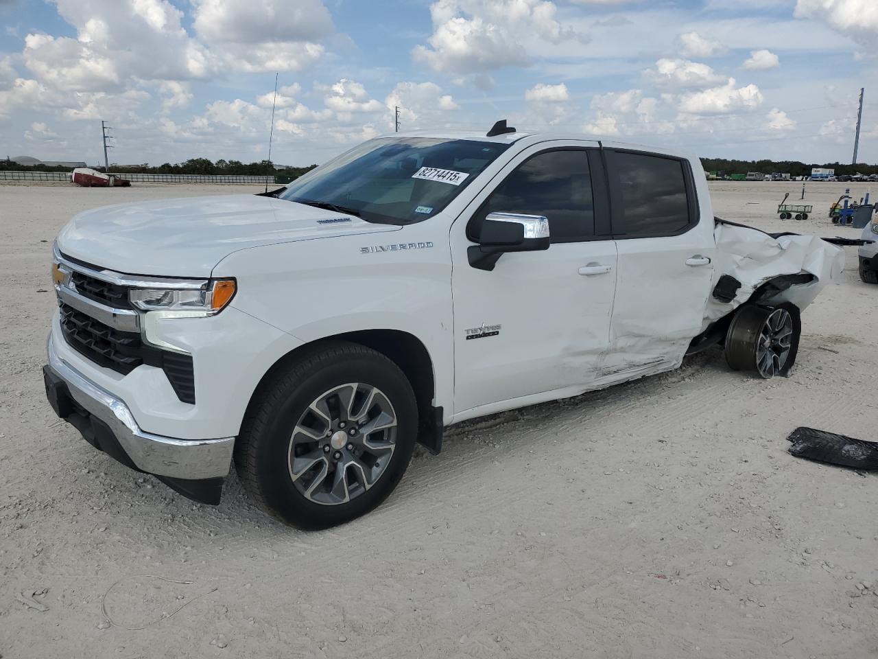 2025 CHEVROLET Silverado