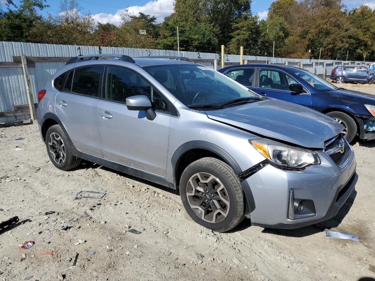2016 SUBARU Crosstrek