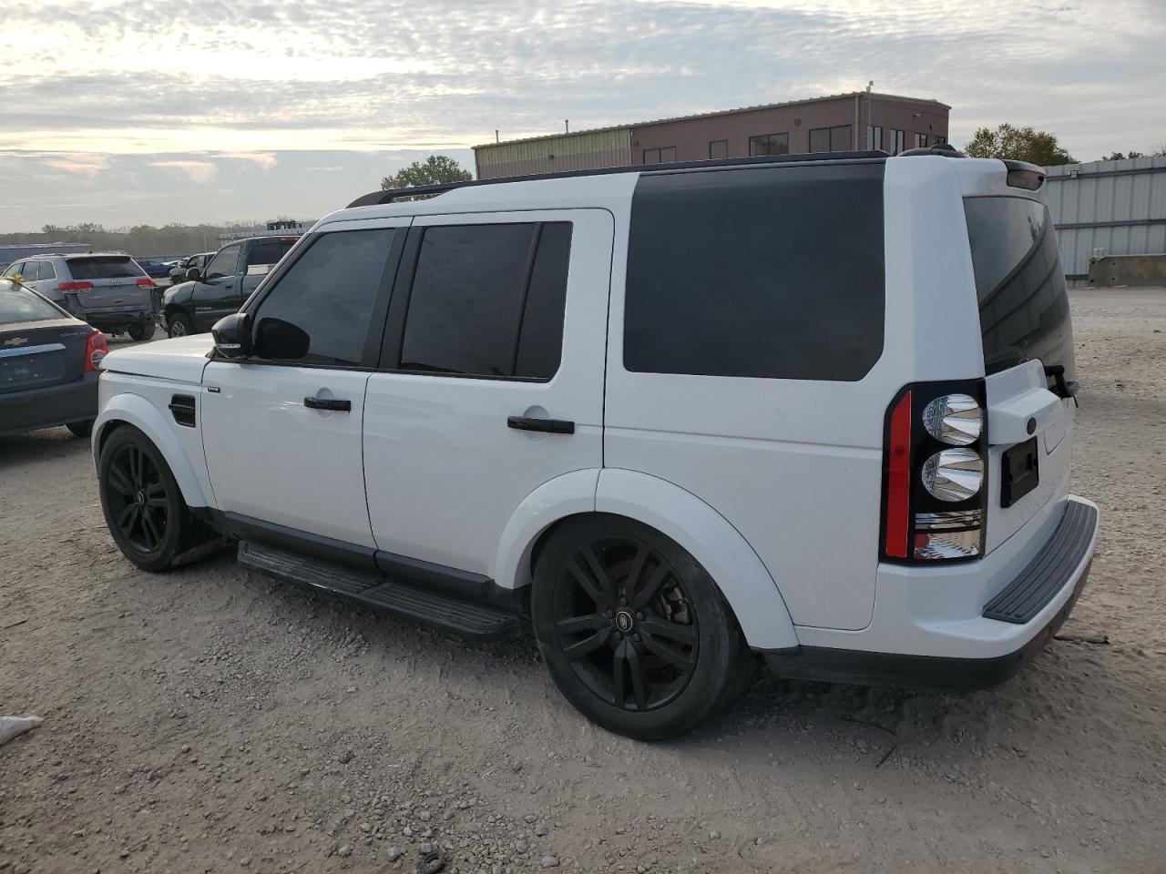 2016 LAND ROVER LR4