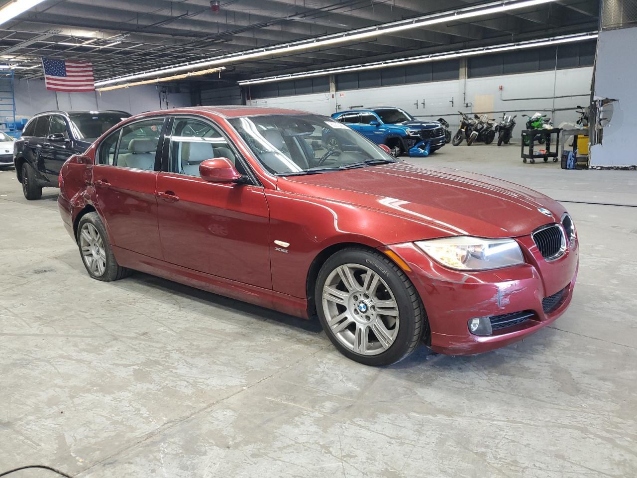 2011 BMW 3 SERIES