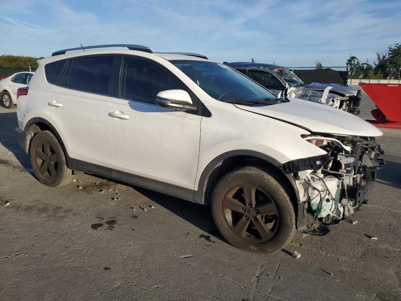 2015 TOYOTA RAV4