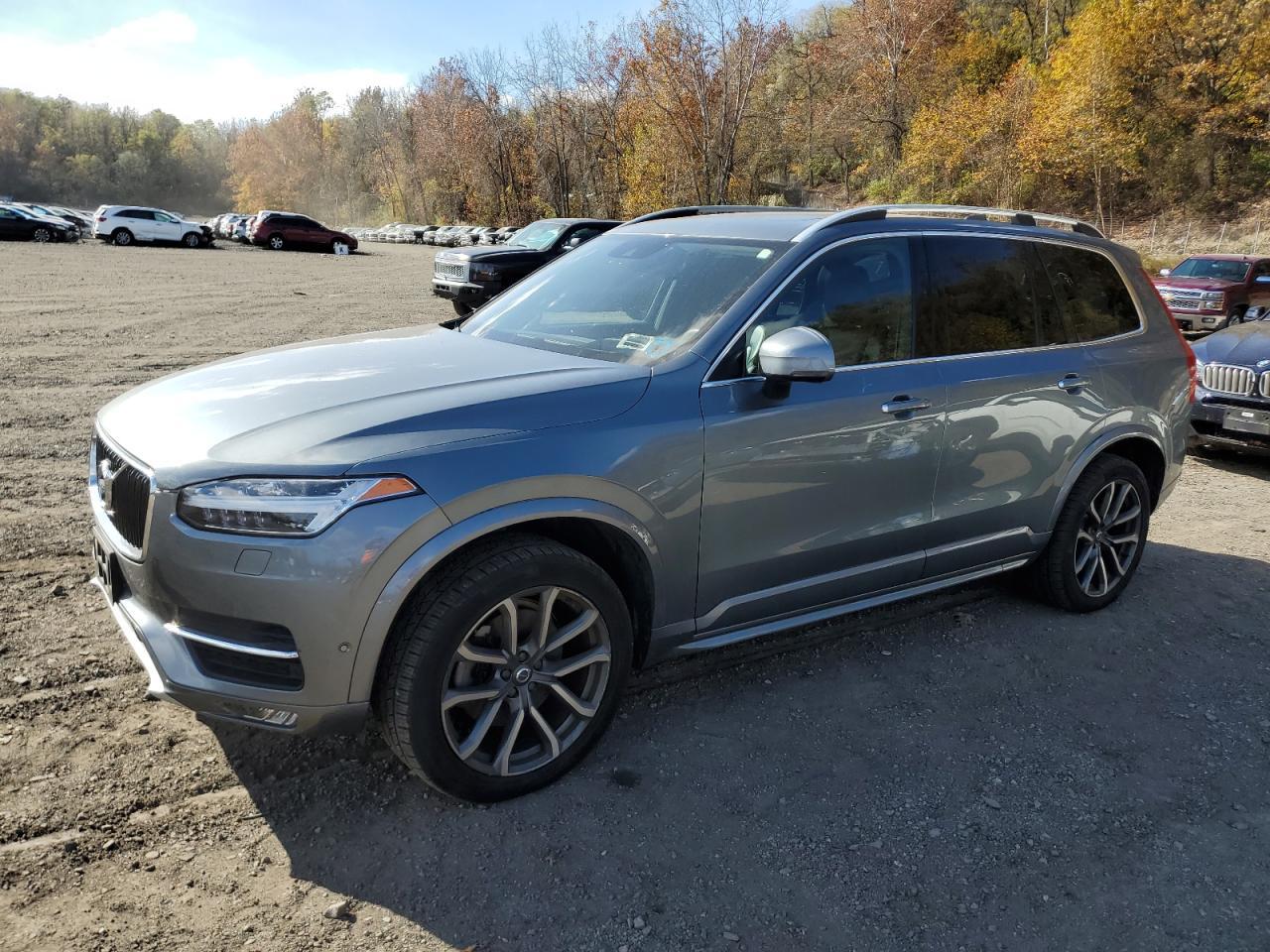 2019 VOLVO XC90