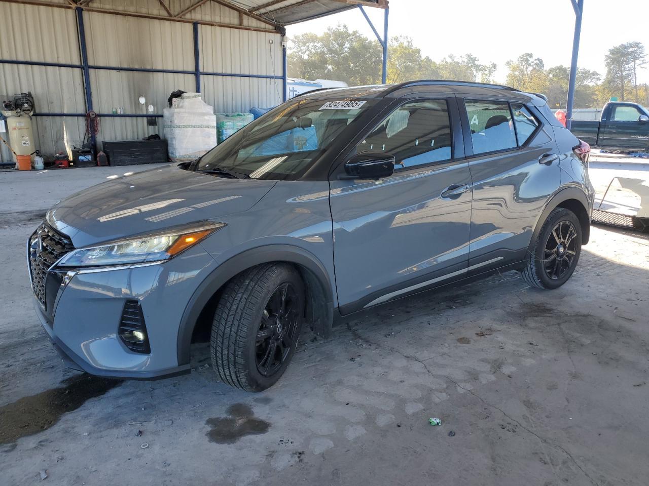 2021 NISSAN KICKS
