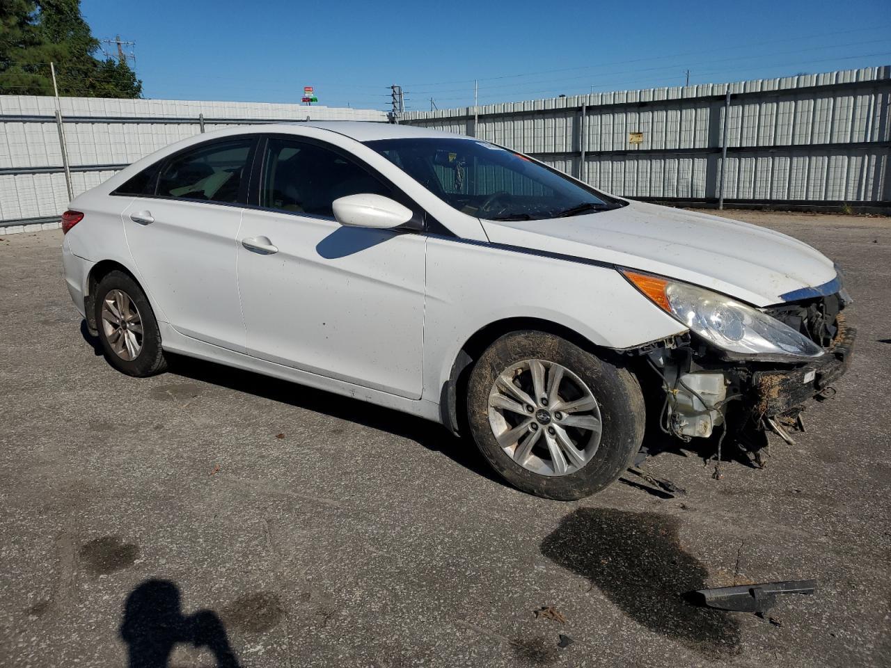 2013 HYUNDAI SONATA