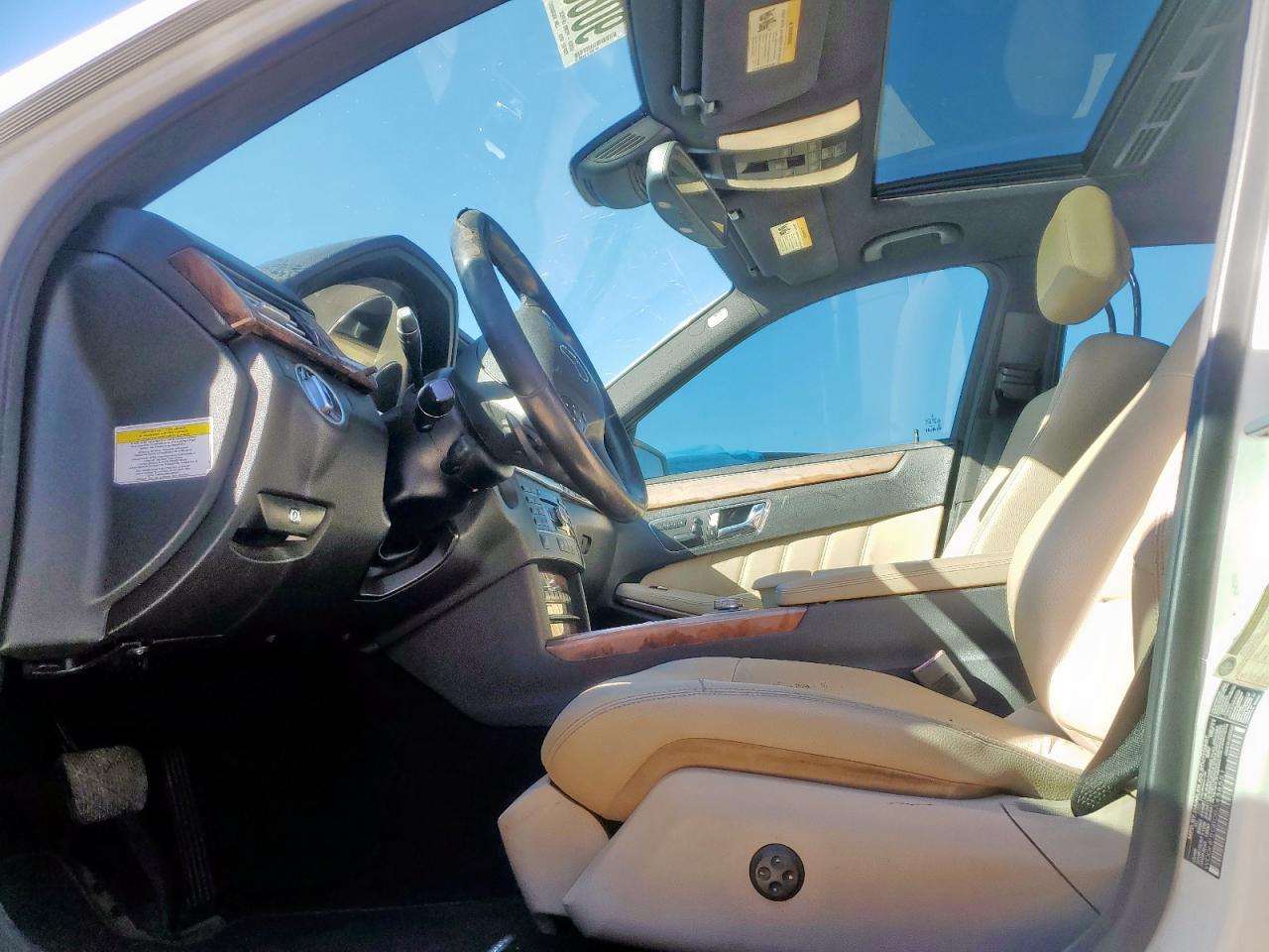 2011 MERCEDES-BENZ E-Class