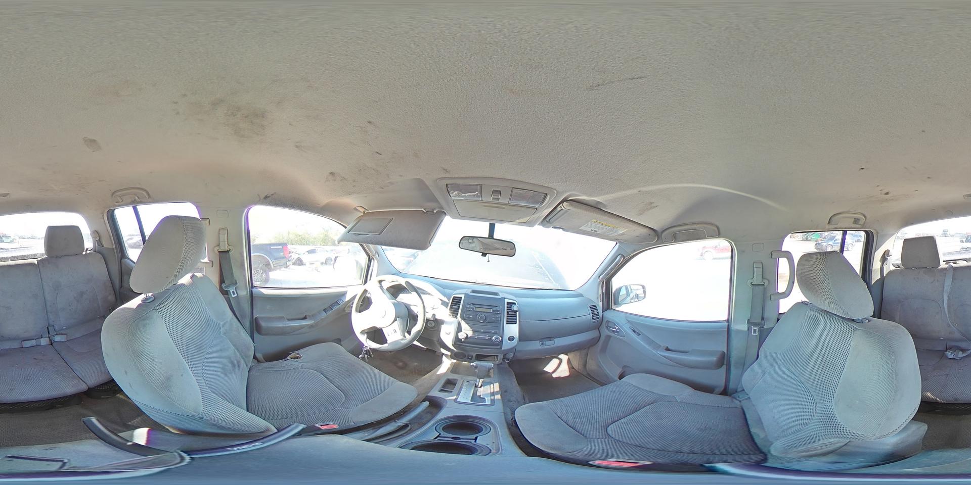2011 NISSAN Frontier