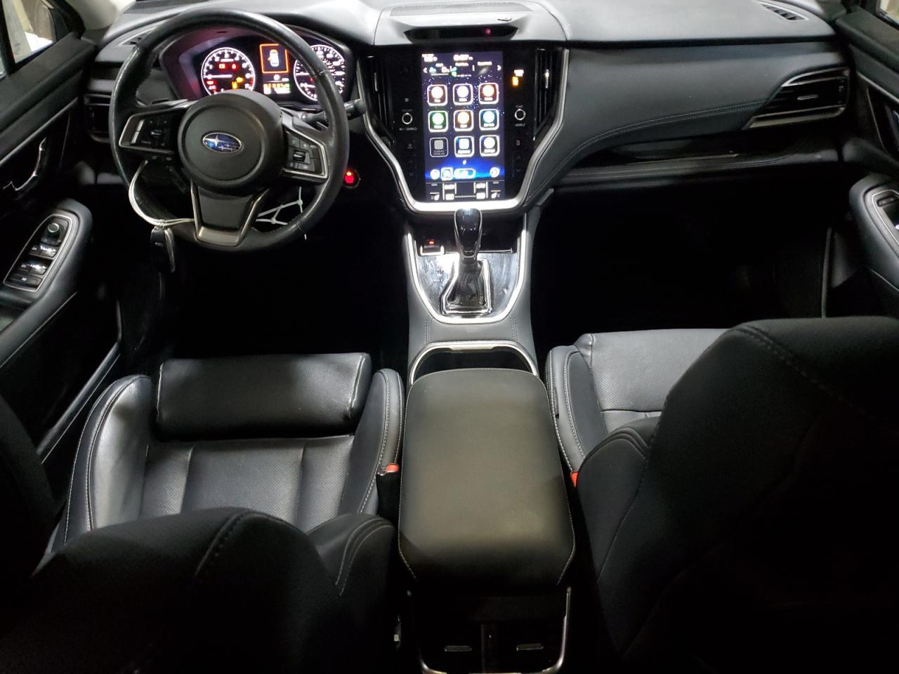 2020 SUBARU Outback