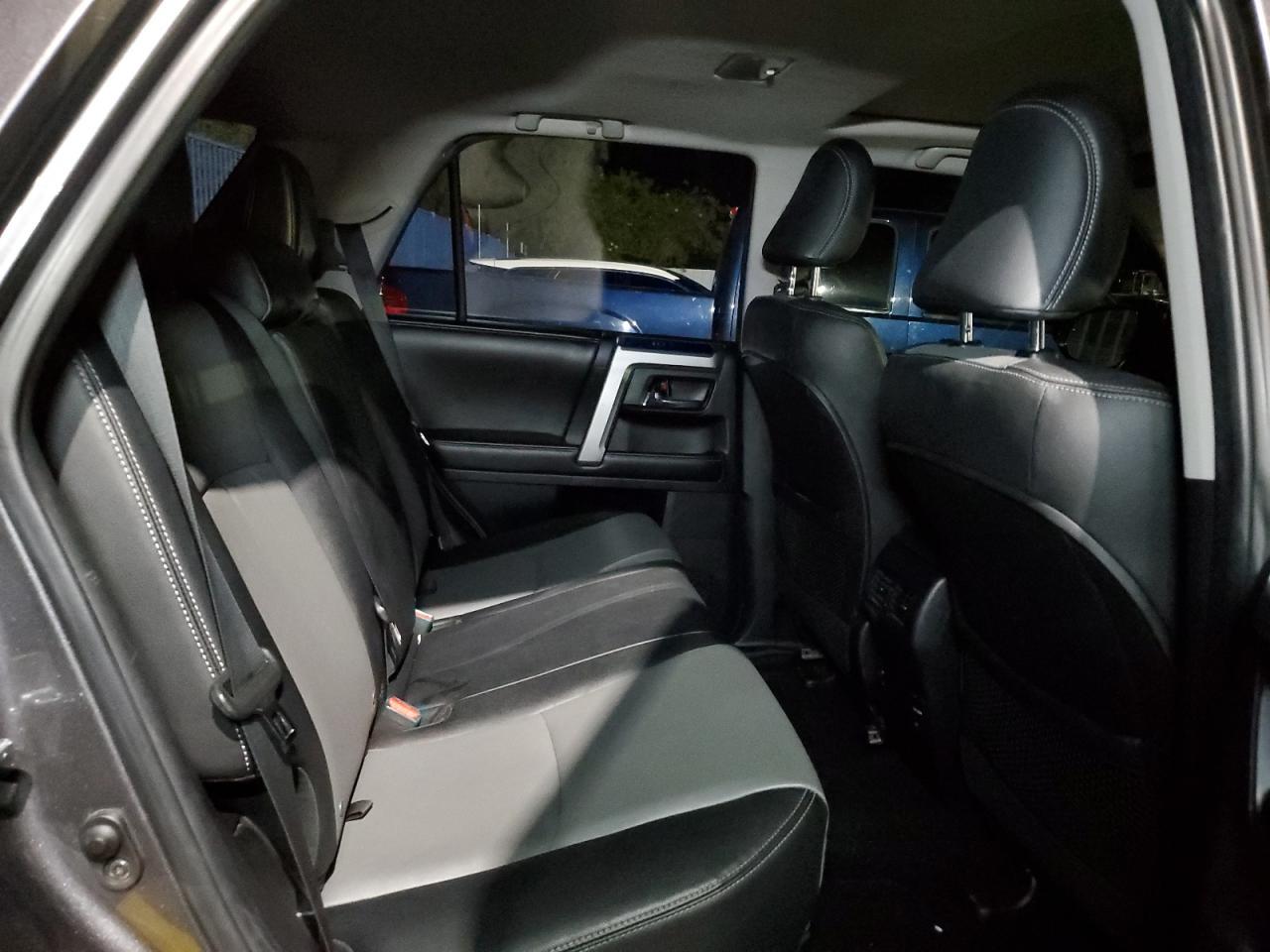 2015 TOYOTA 4Runner