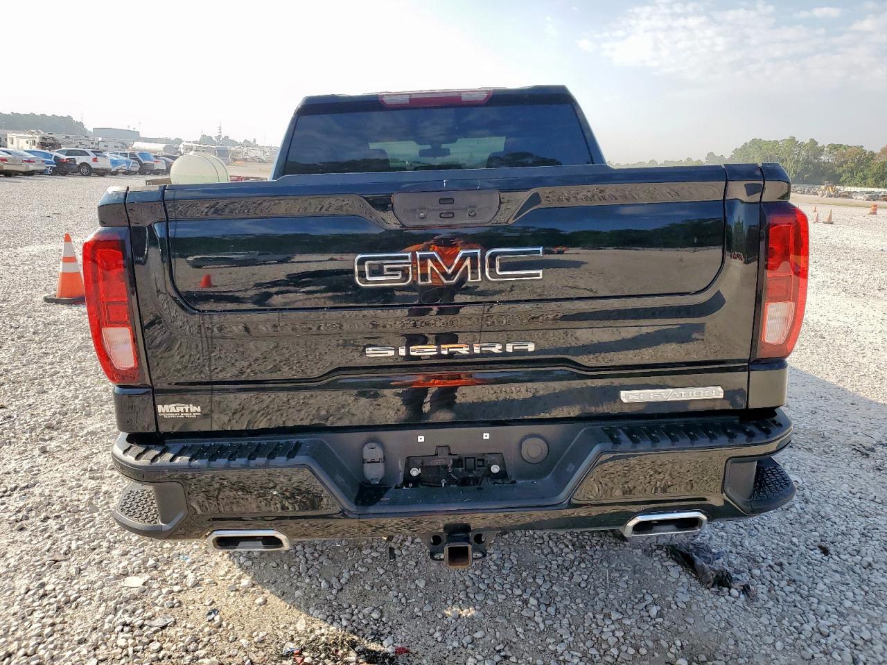 2021 GMC Sierra