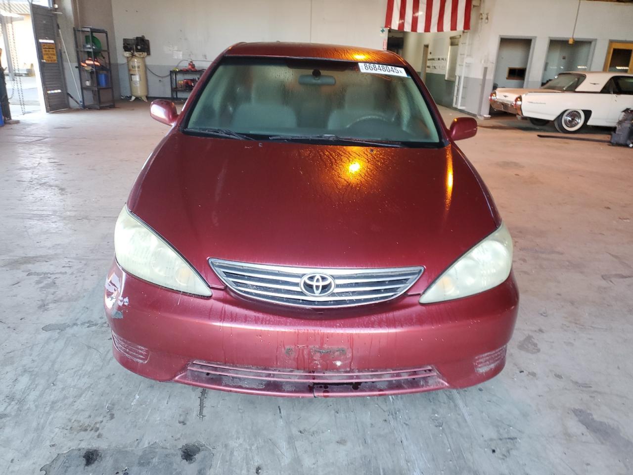 2005 TOYOTA CAMRY