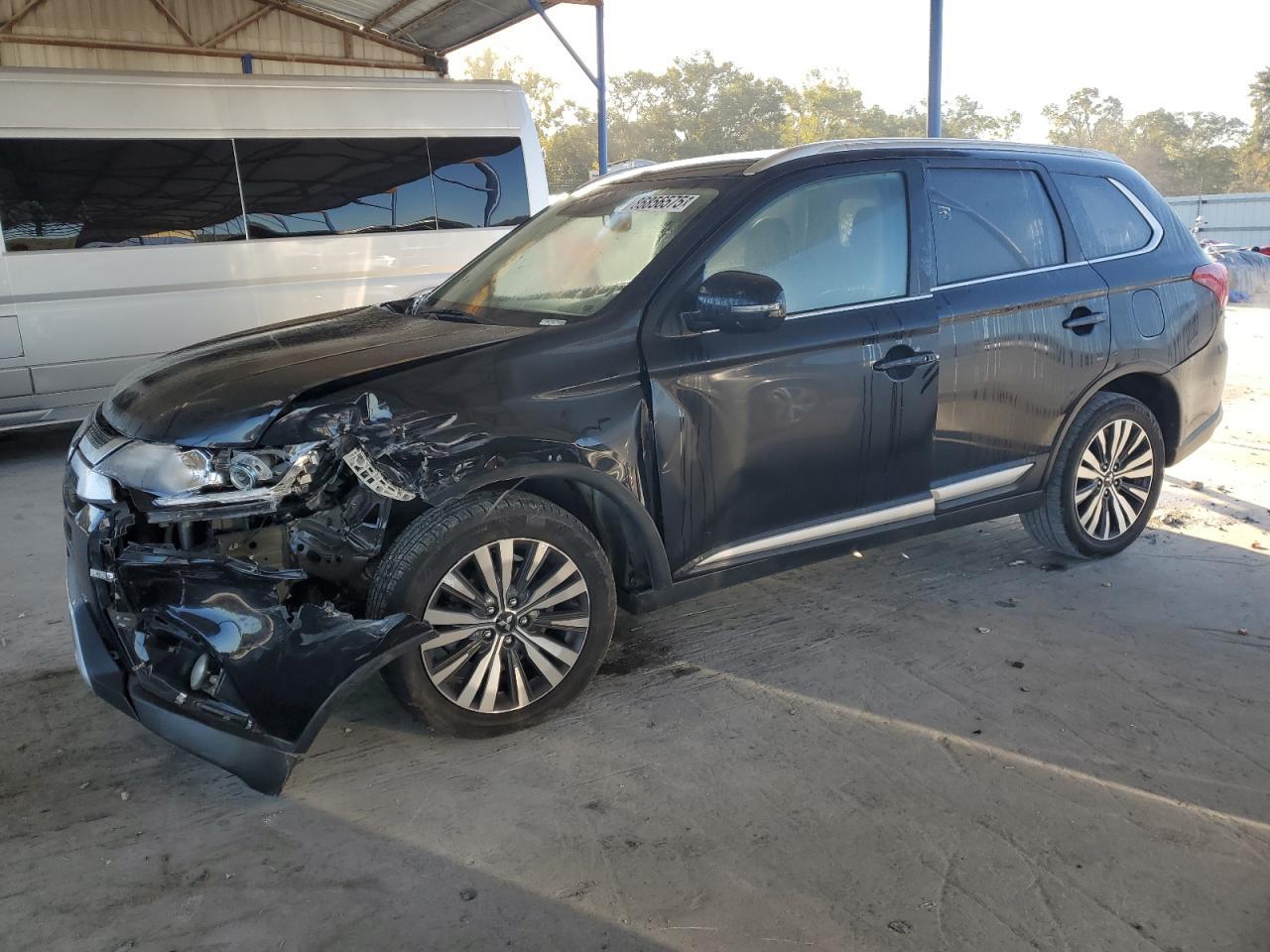 2020 MITSUBISHI outlander