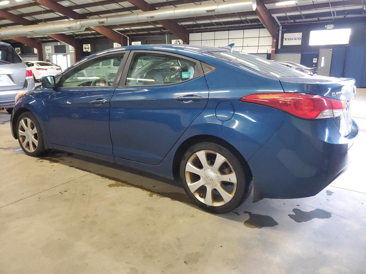2013 HYUNDAI ELANTRA