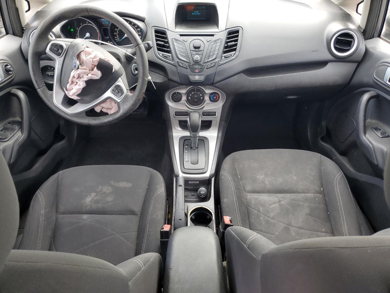 2014 FORD Fiesta
