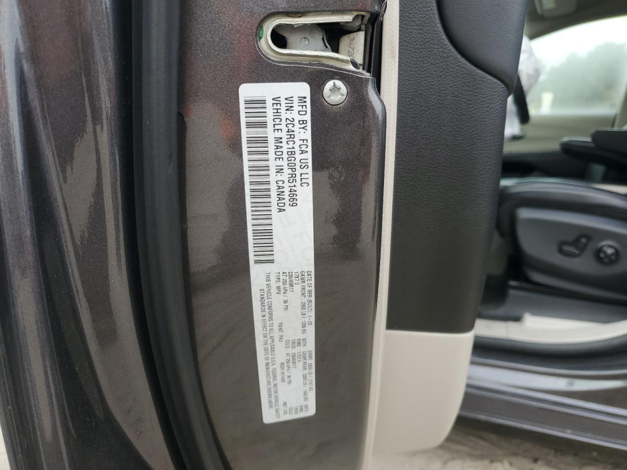 2023 CHRYSLER Pacifica
