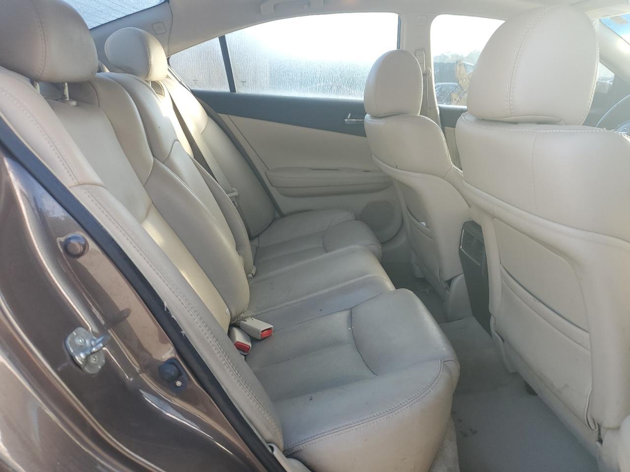 2012 NISSAN Maxima