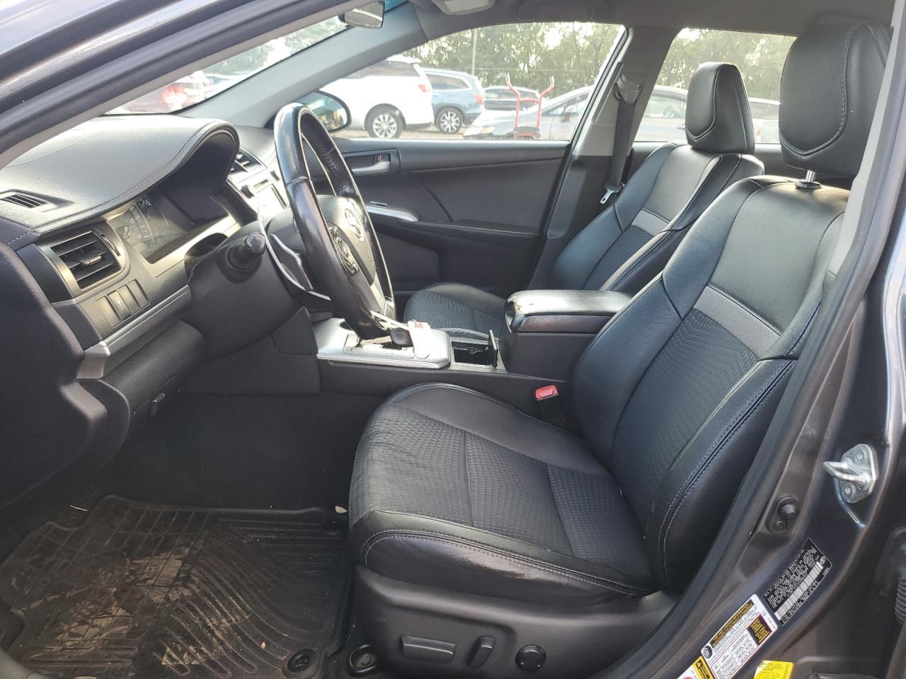 2014 TOYOTA CAMRY