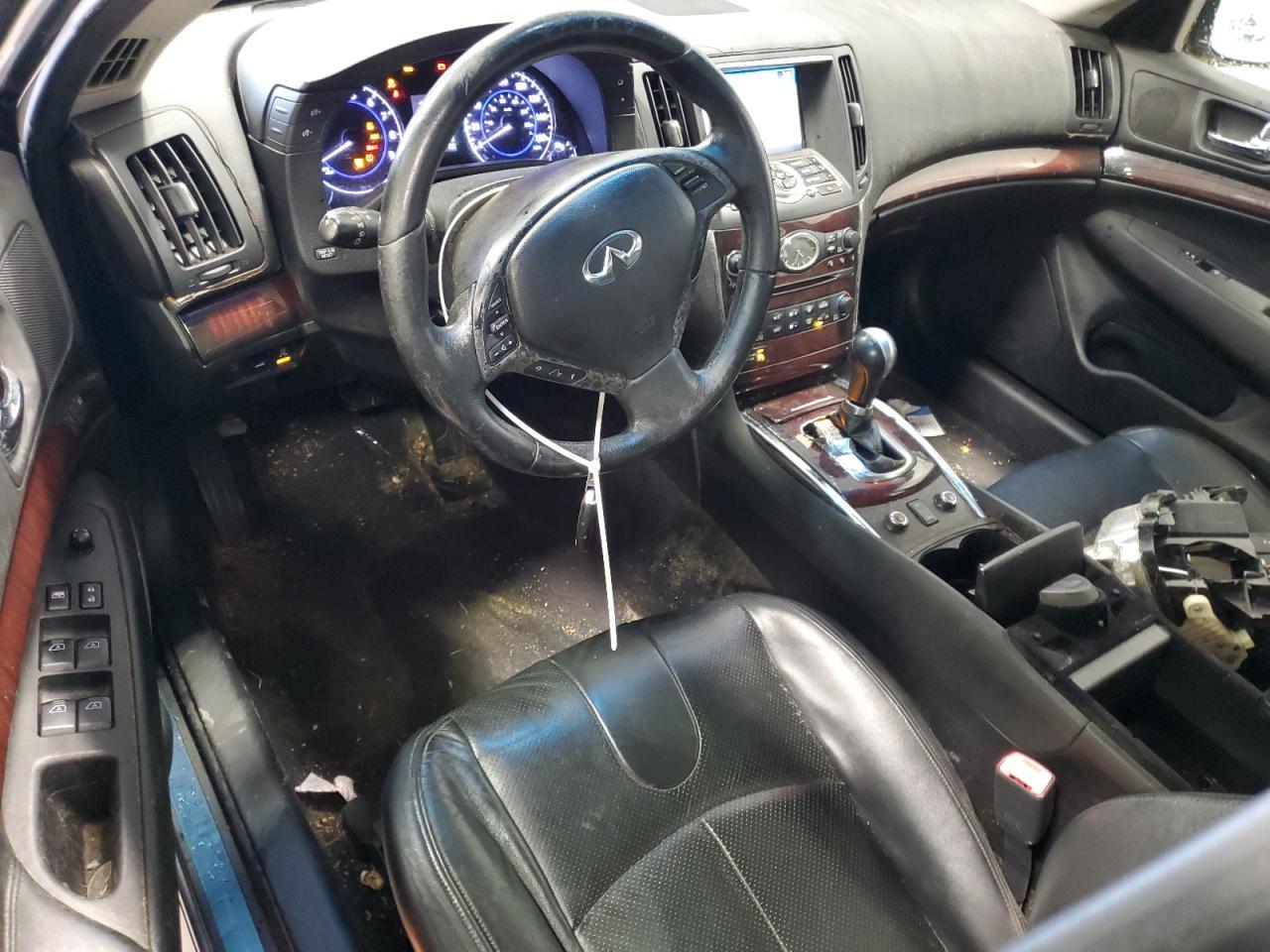 2010 INFINITI G37