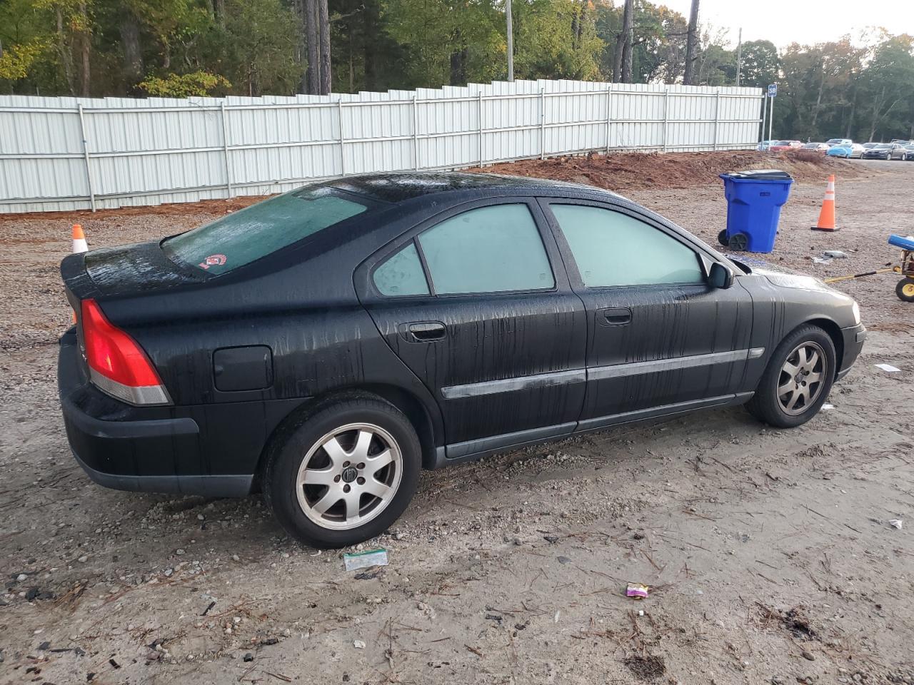 2004 VOLVO S60