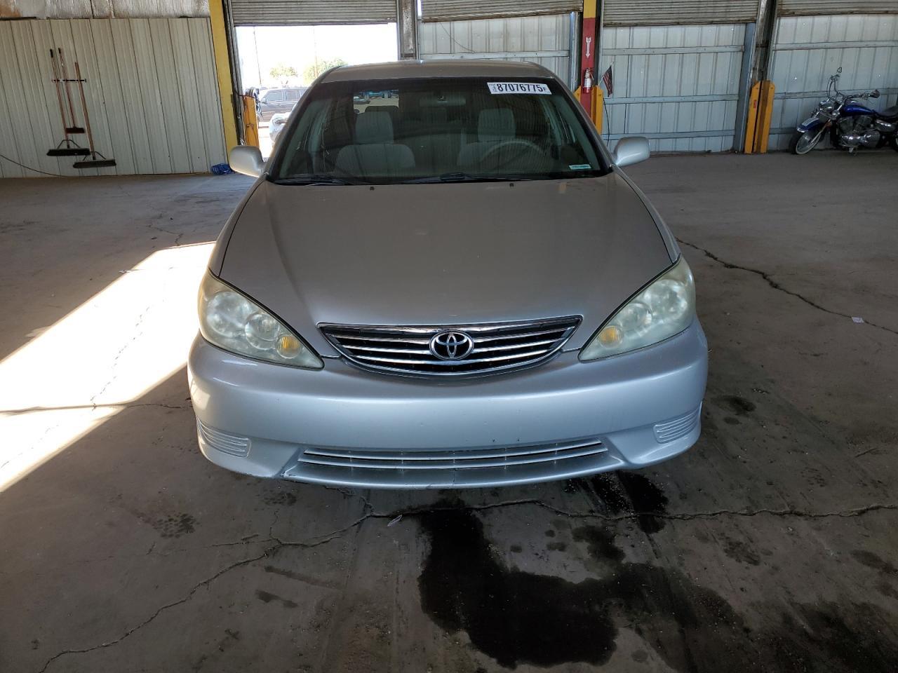 2005 TOYOTA CAMRY