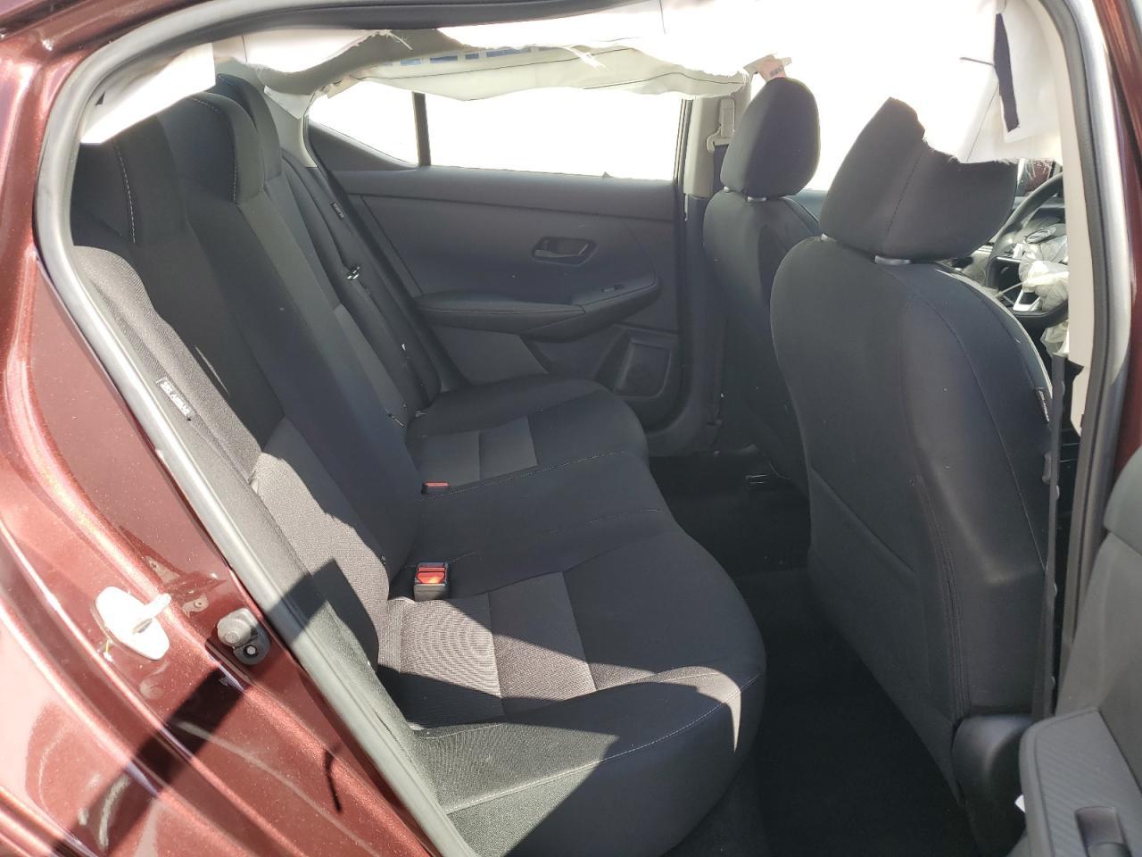 2025 NISSAN SENTRA