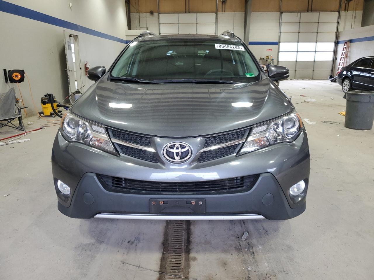 2015 TOYOTA RAV4