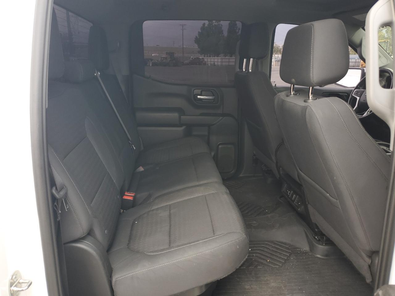 2021 CHEVROLET Silverado