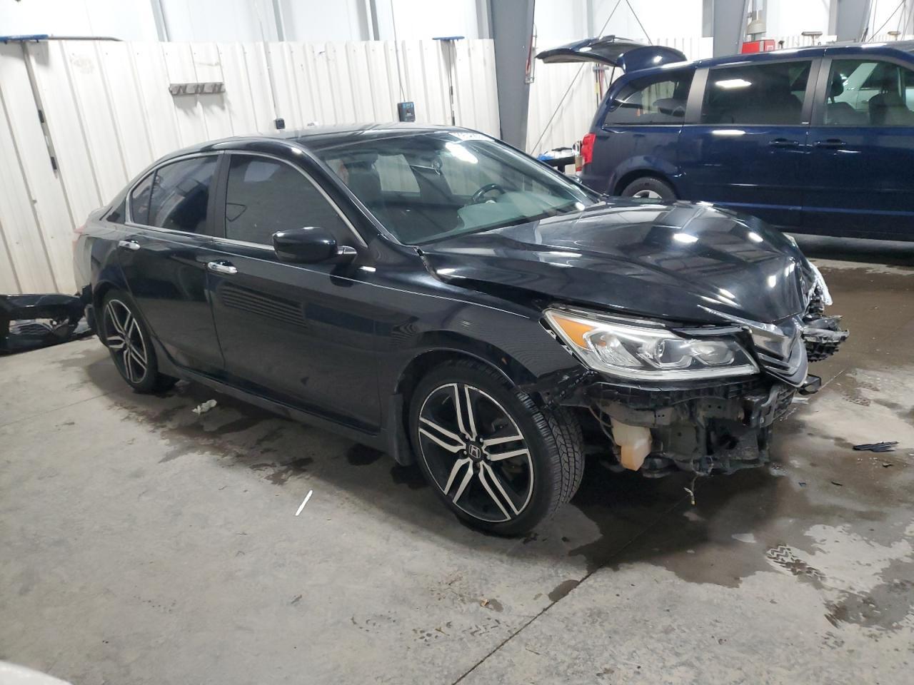 2017 HONDA ACCORD