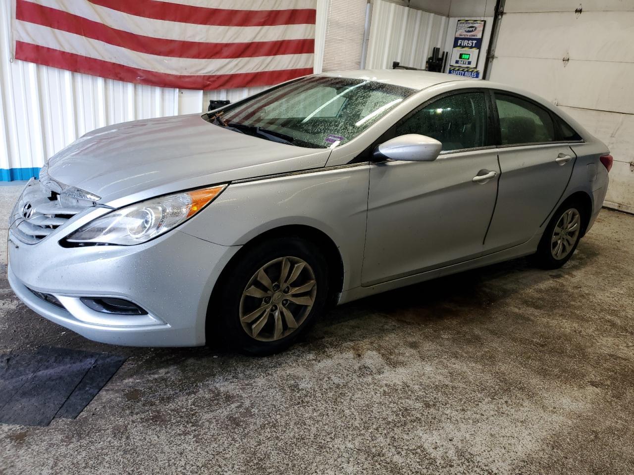 2011 HYUNDAI SONATA