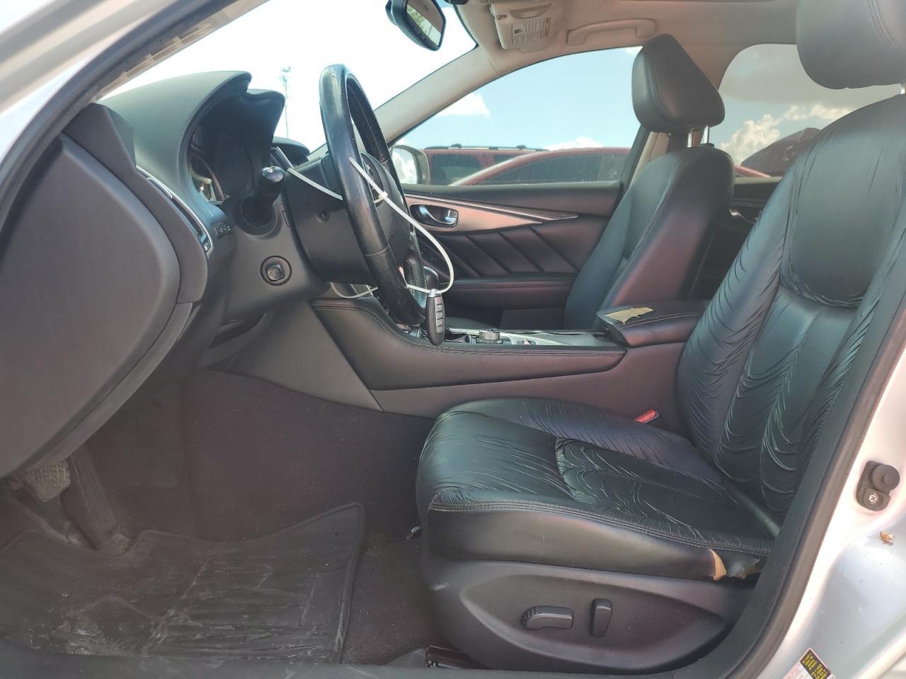 2017 INFINITI Q50