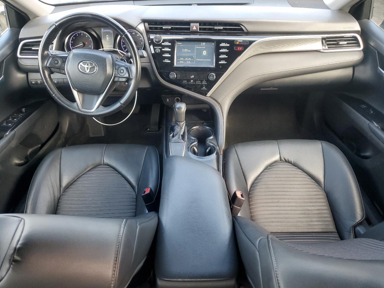 2018 TOYOTA CAMRY