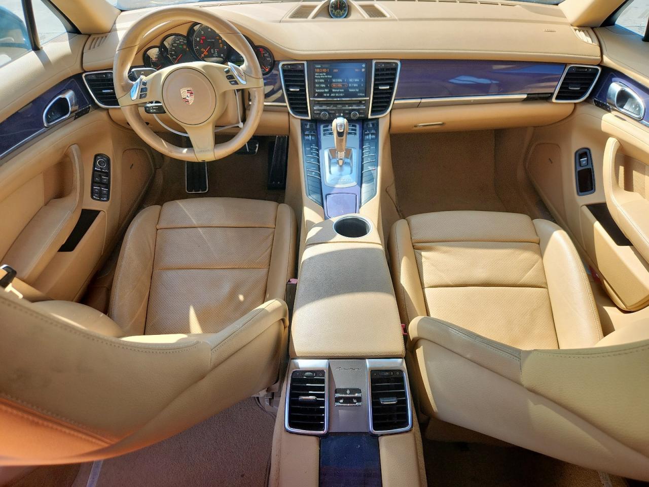 2014 PORSCHE Panamera
