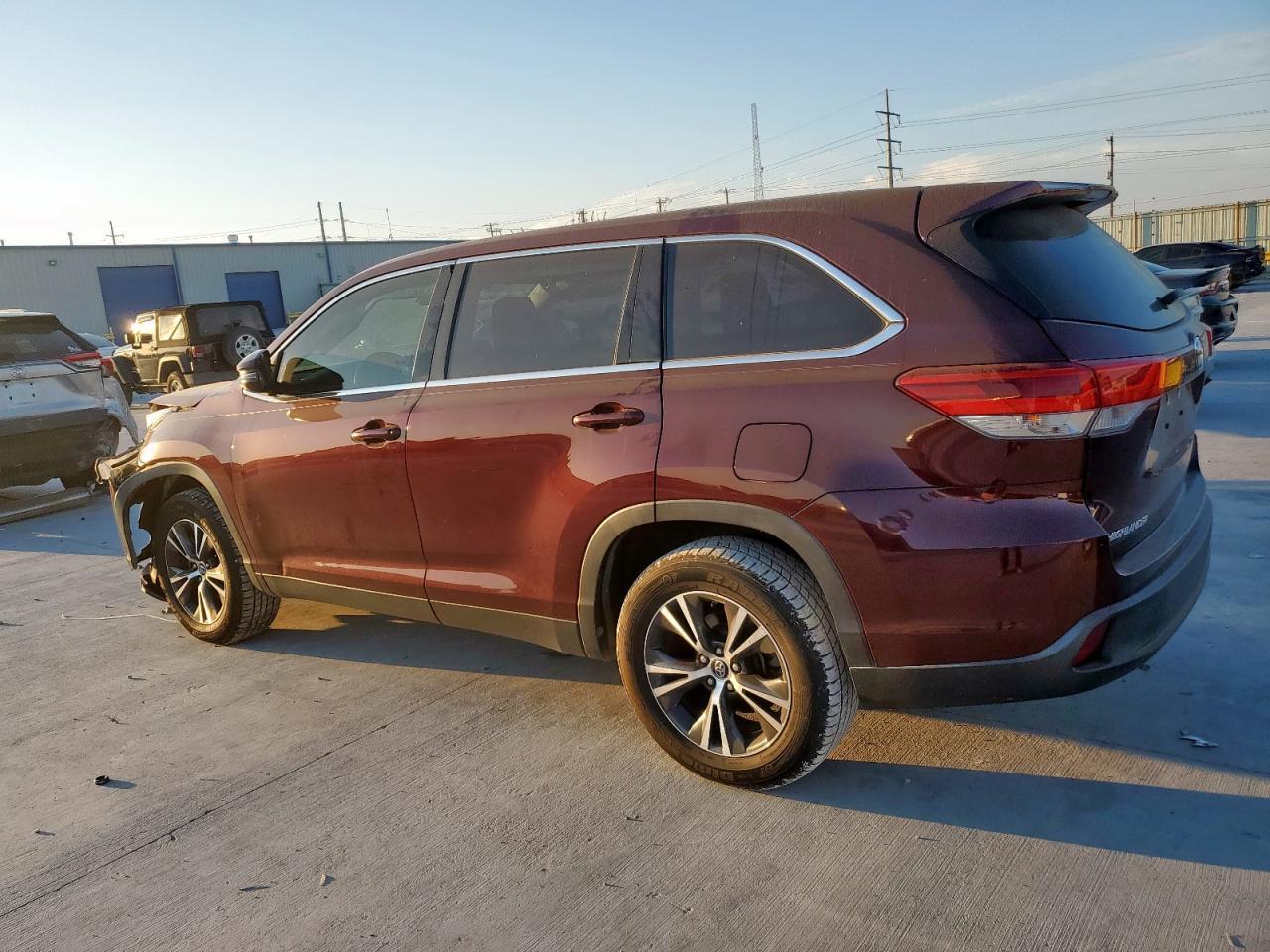 2019 TOYOTA HIGHLANDER
