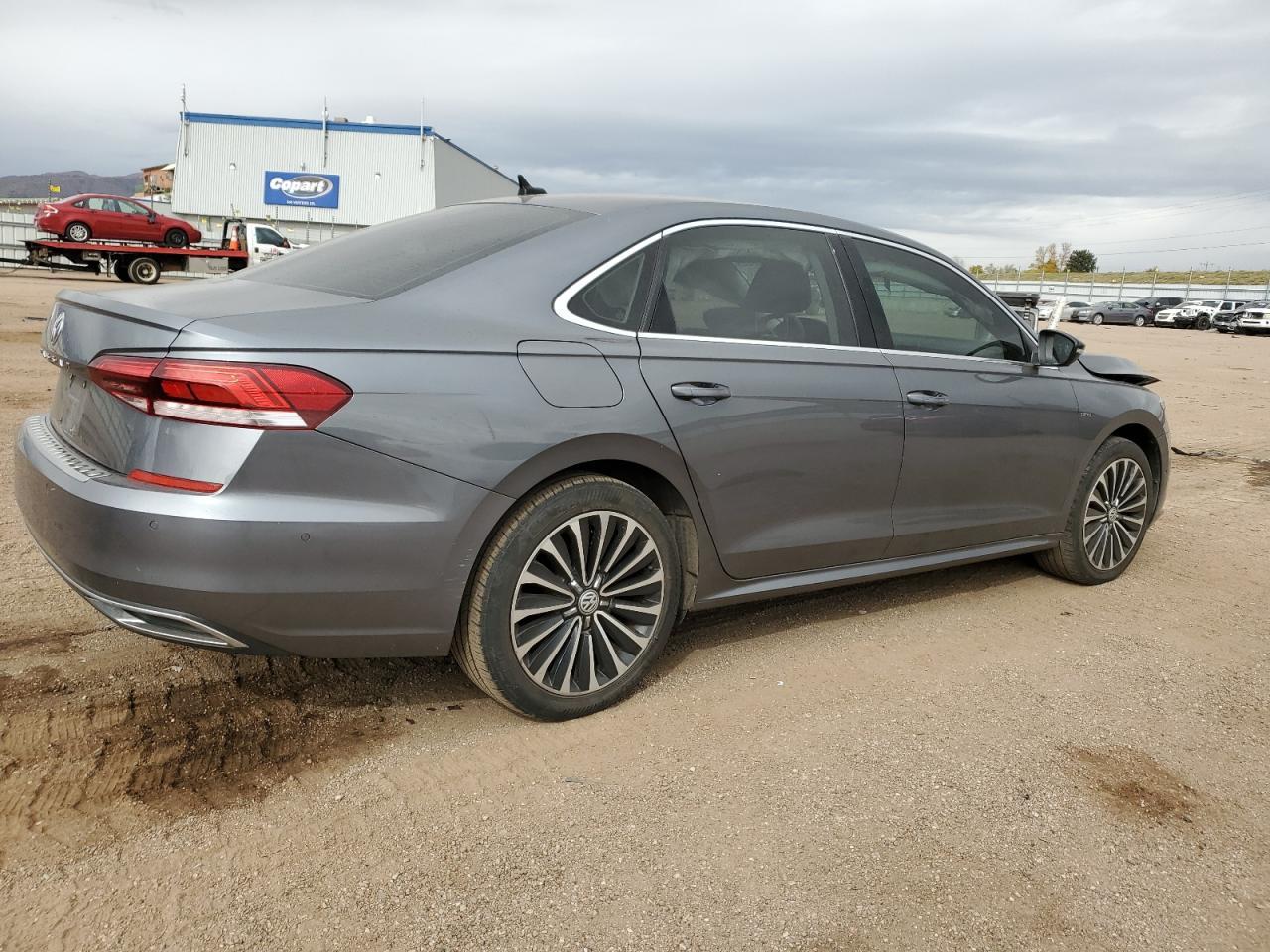2022 VOLKSWAGEN Passat