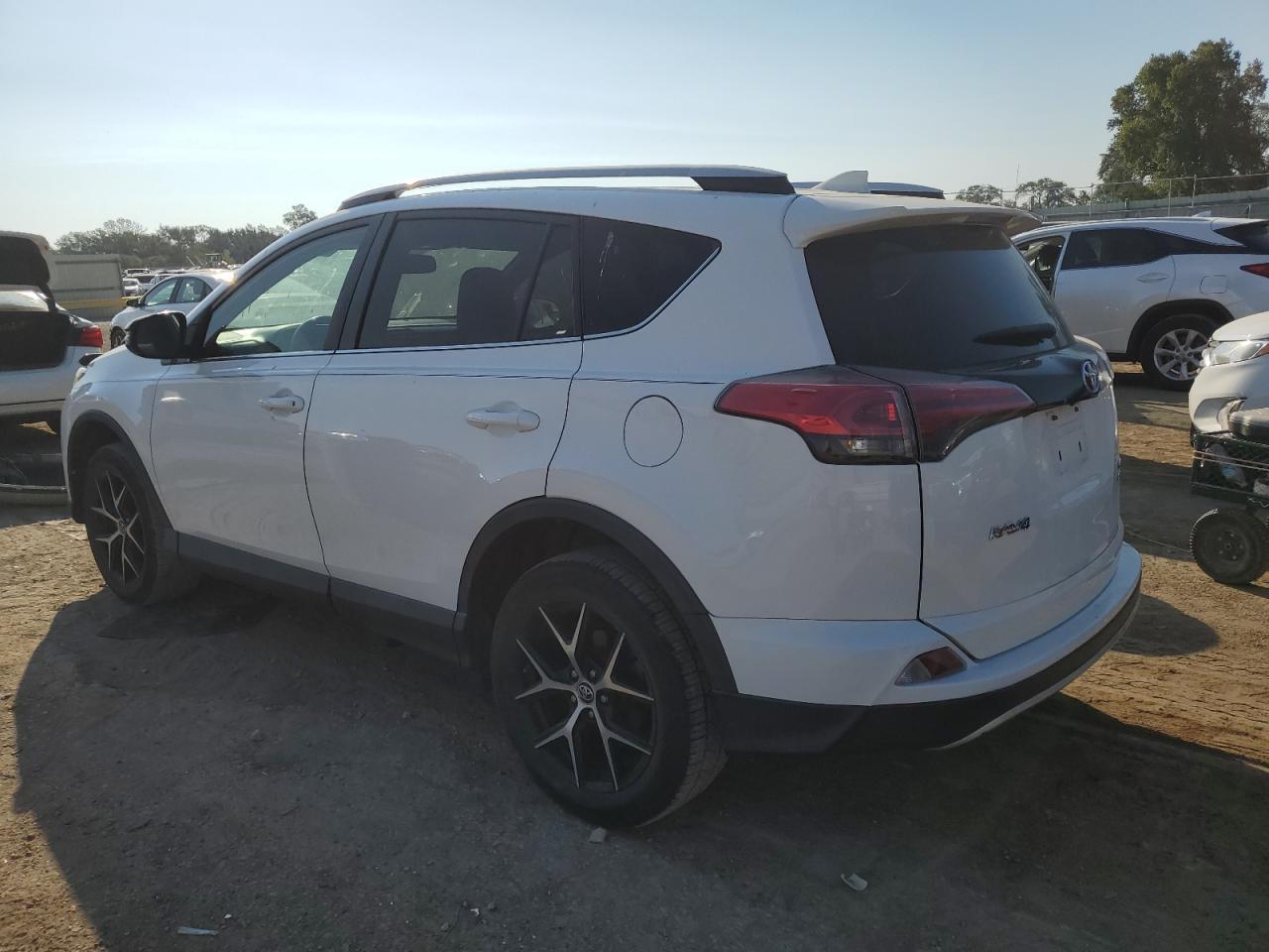 2016 TOYOTA RAV4