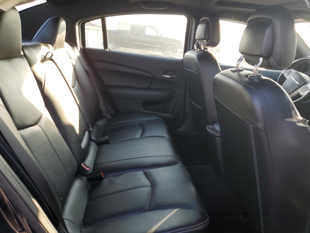 2013 CHRYSLER 200