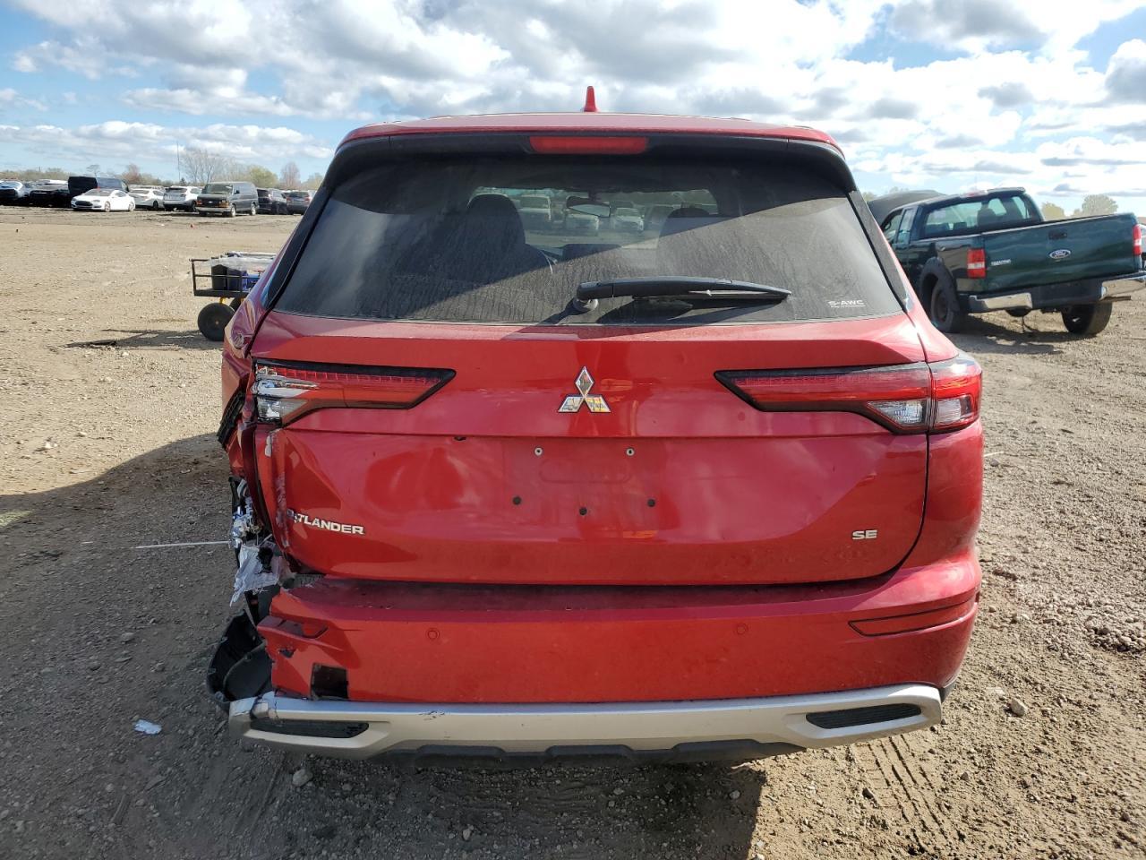 2023 MITSUBISHI outlander