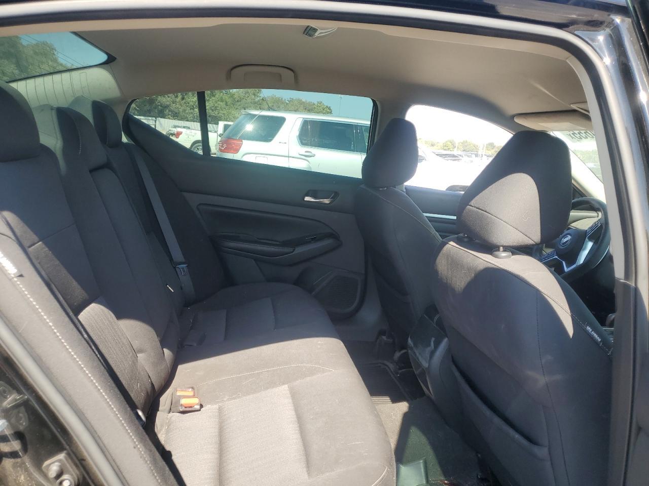 2021 NISSAN ALTIMA